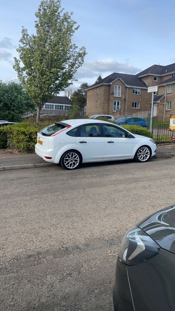 Ford, FOCUS, Hatchback, 2009, Manual, 1560 (cc), 5 doors