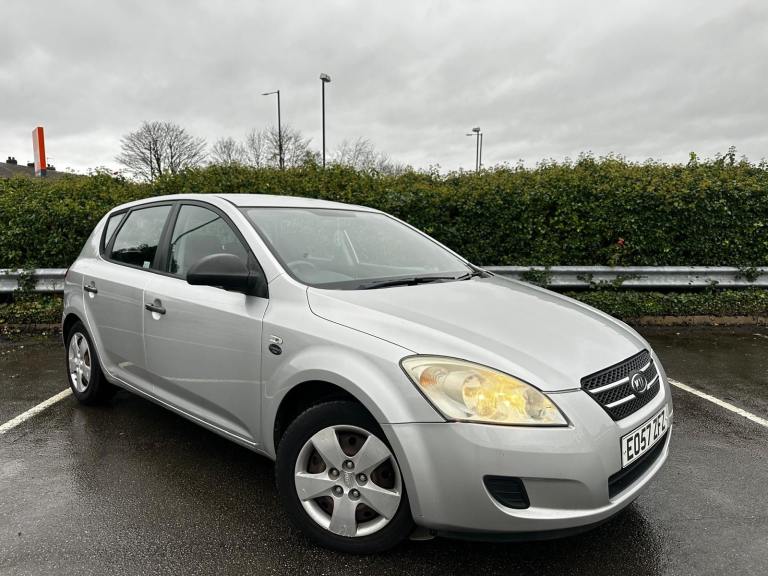 Kia, CEED, Hatchback, 2007, Manual, 1396 (cc), 5 doors