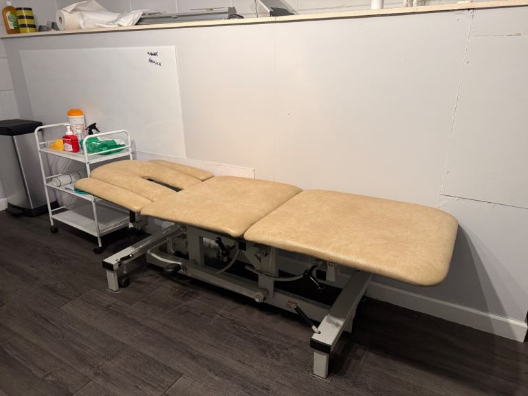 Plinth Co Physio / Massage Treatment Bed with Heated Underlay