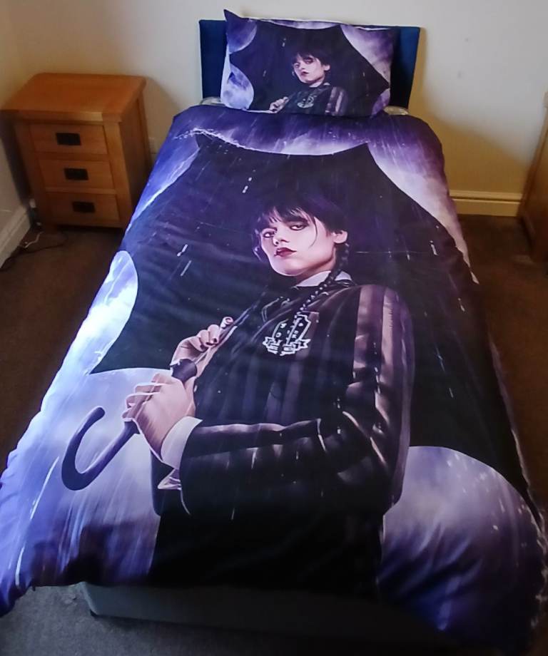 Wednesday adams single duvet cover and pillow case as new .
