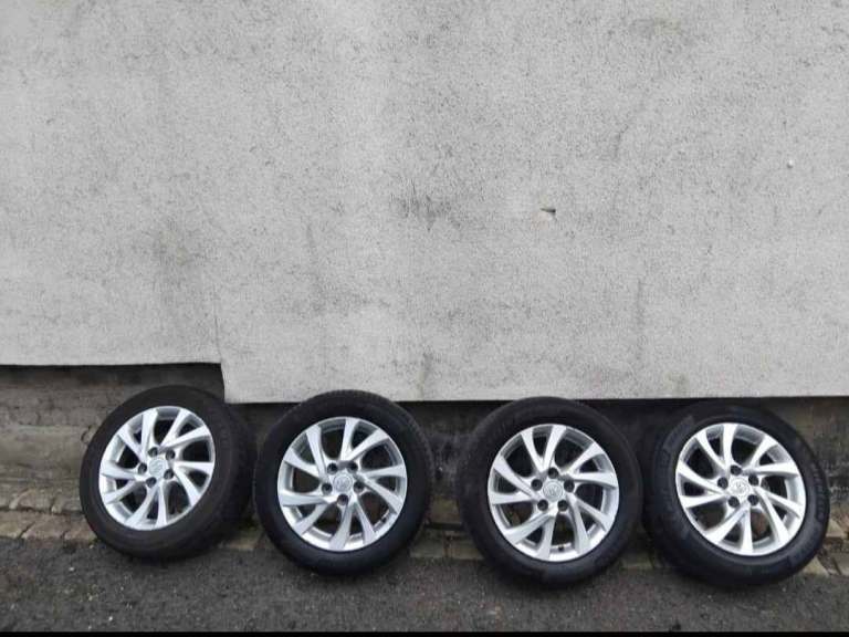 Toyota auris/prius 2018 alloy wheels 16 inch come with Michelin tyres