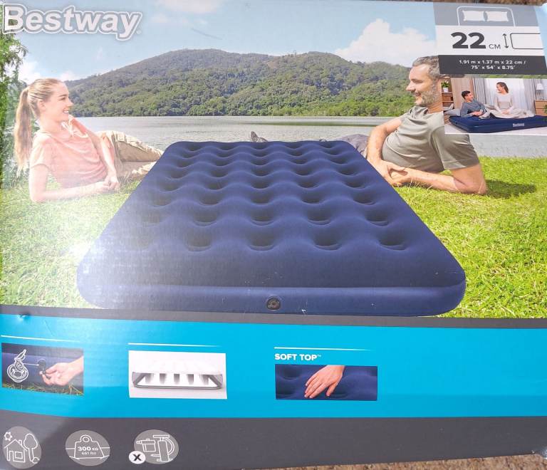 Inflatable Double Mattress with Foot Airpump Bestway 