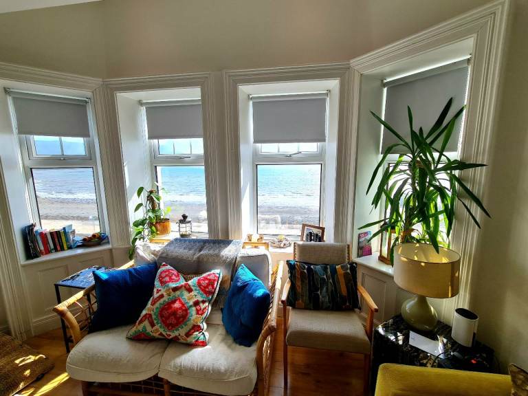 Seaview 3 bedroom, 3 bathroom duplex 