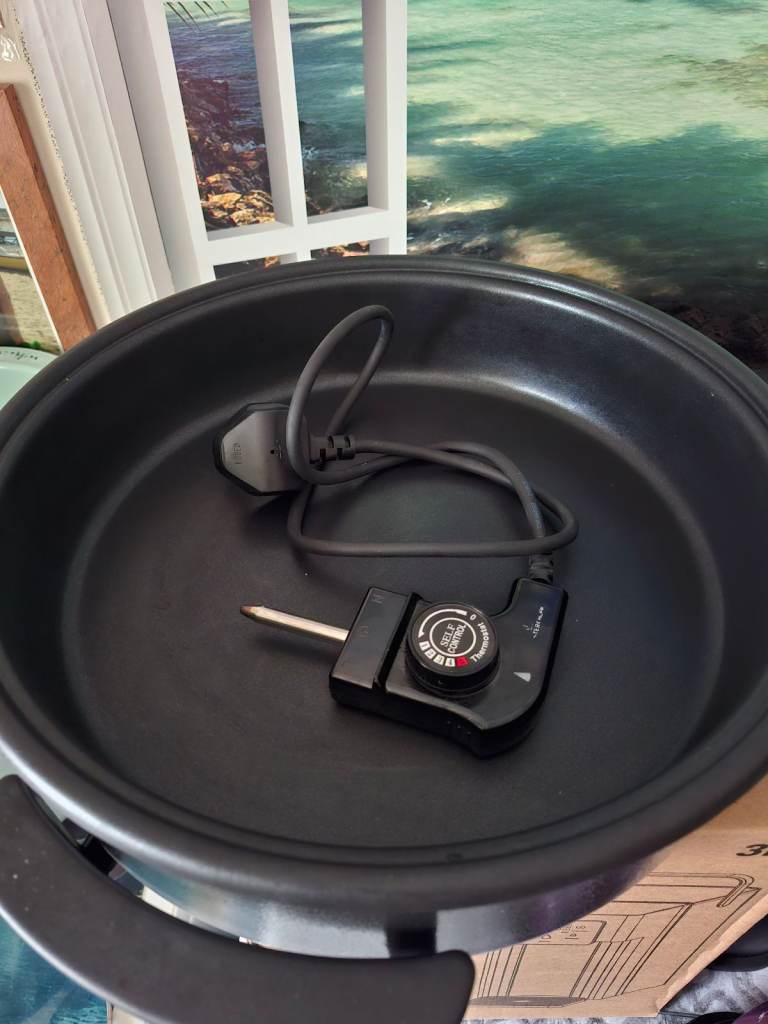 Mister Chef Electric Frying Pan, ex condition 