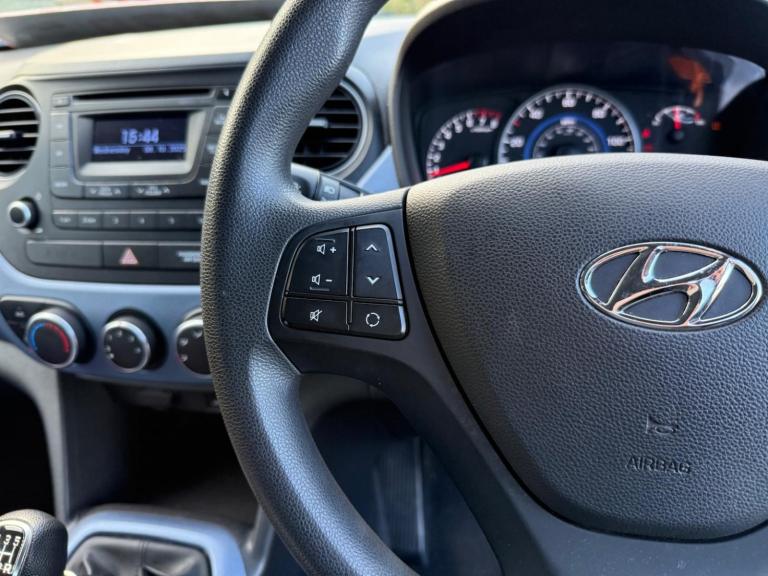 HYUNDAI I10 1.2 SE 2015