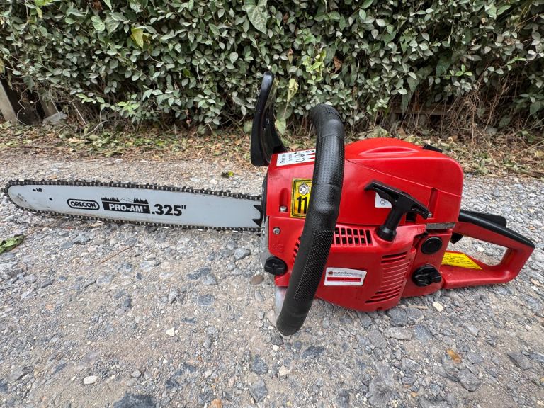 20 inch petrol chainsaw good working order 