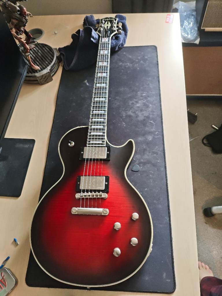 Epiphone Les Paul Prophecy *Mint*