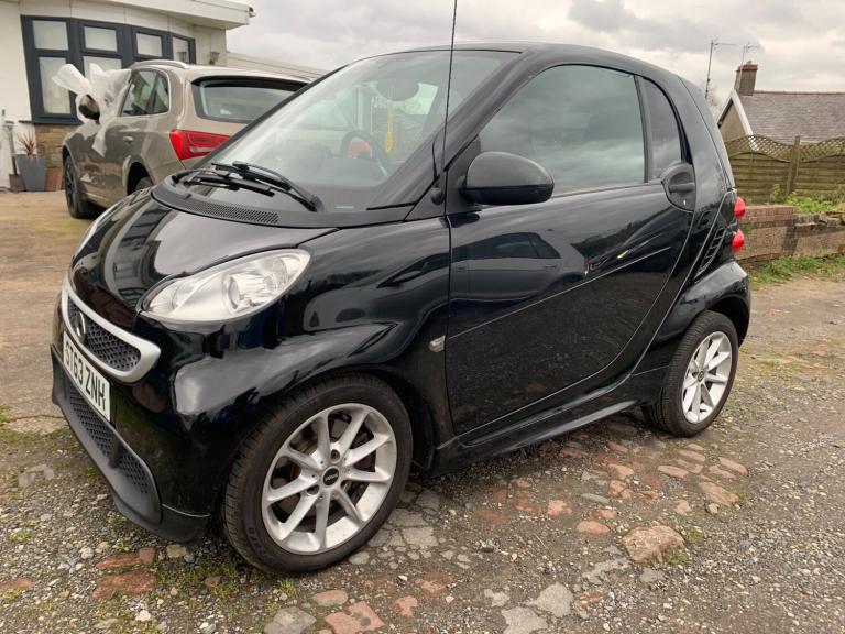2013 smart fortwo Passion mhd 2dr Softouch Auto [2010] COUPE PETROL Automatic