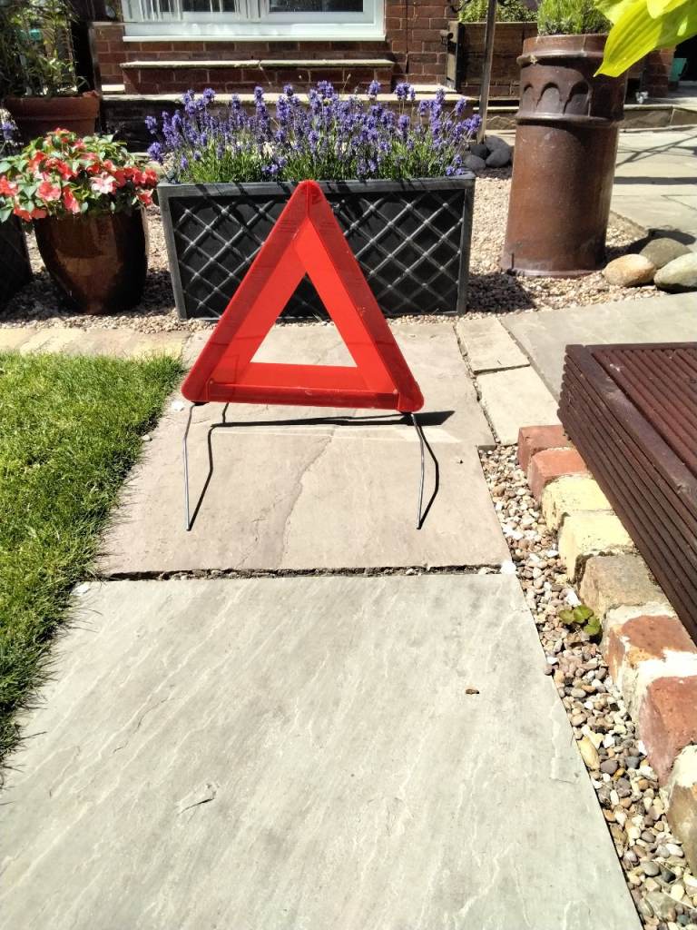 Volvo Warning triangle