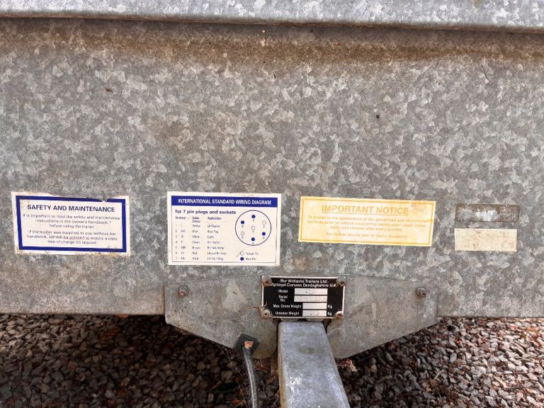 Ifor Williams trailer model P6e 