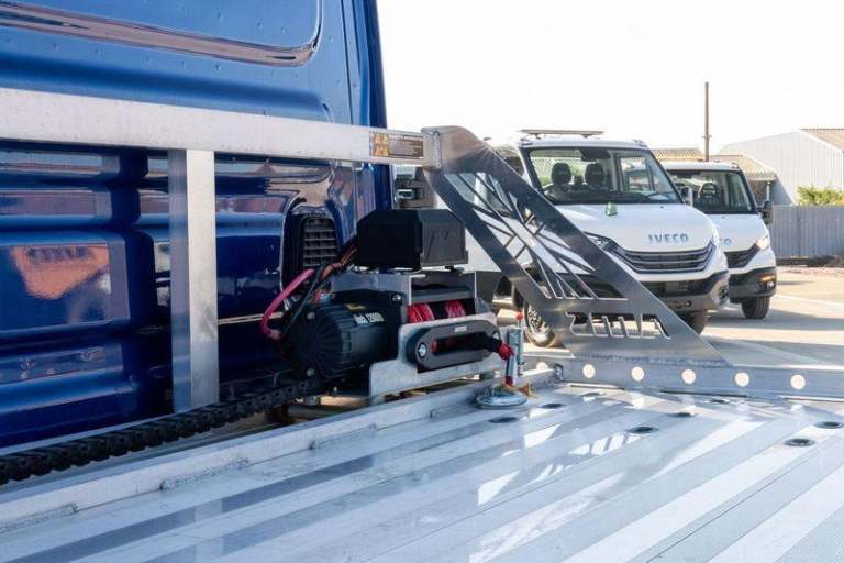 ALUMINIUM RECOVERY TRUCK BODY AMS E-BODY BEAVERTAIL CAR TRANSPORTER