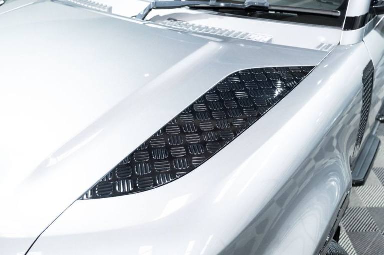 2021 Land Rover Defender 3.0 D300 MHEV X-Dynamic HSE SUV 5dr Diesel Auto 4WD Euro 6 (s/s) (300 ps...