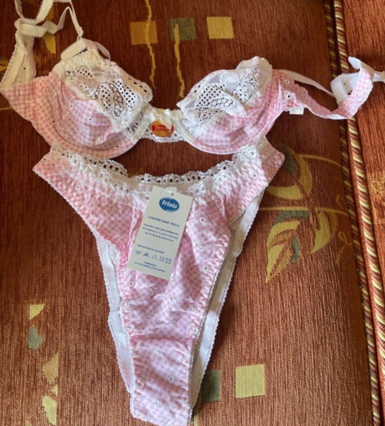 New TRIOLA Pink & White Lingerie Set with Tags
