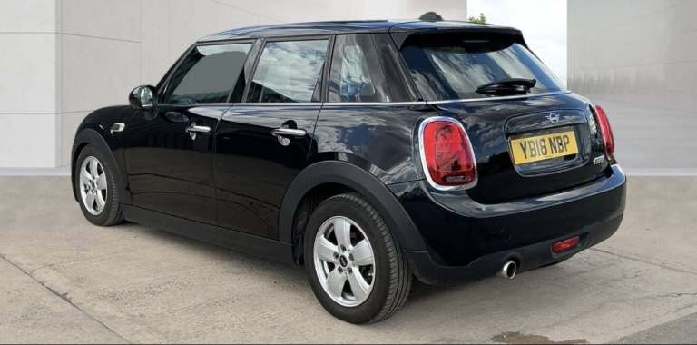 2018 MINI Hatch 1.5 5-Door Hatch Cooper Hatchback Petrol Manual