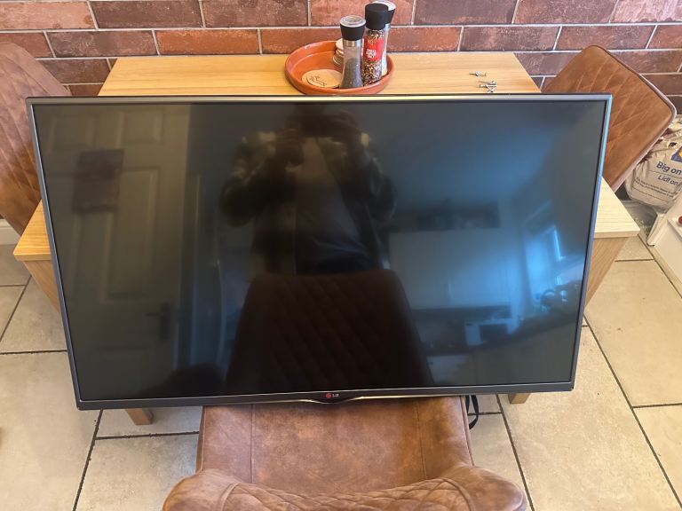 42” lg tv 