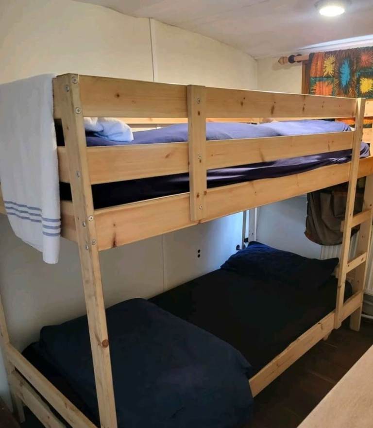 Bunk room in houseboat