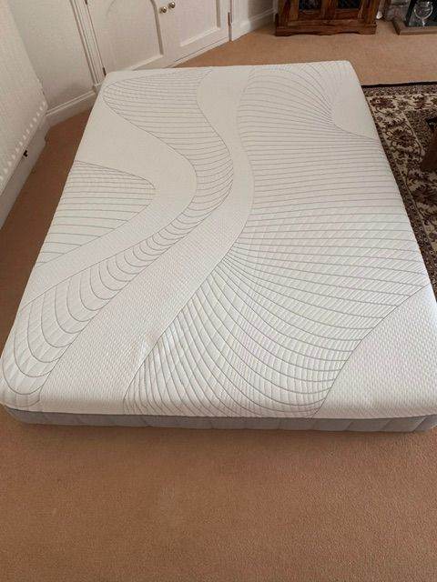 BREASLEY UNO COMFORT MEMORY POCKET FIRM 1000 MATTRESS DOUBLE