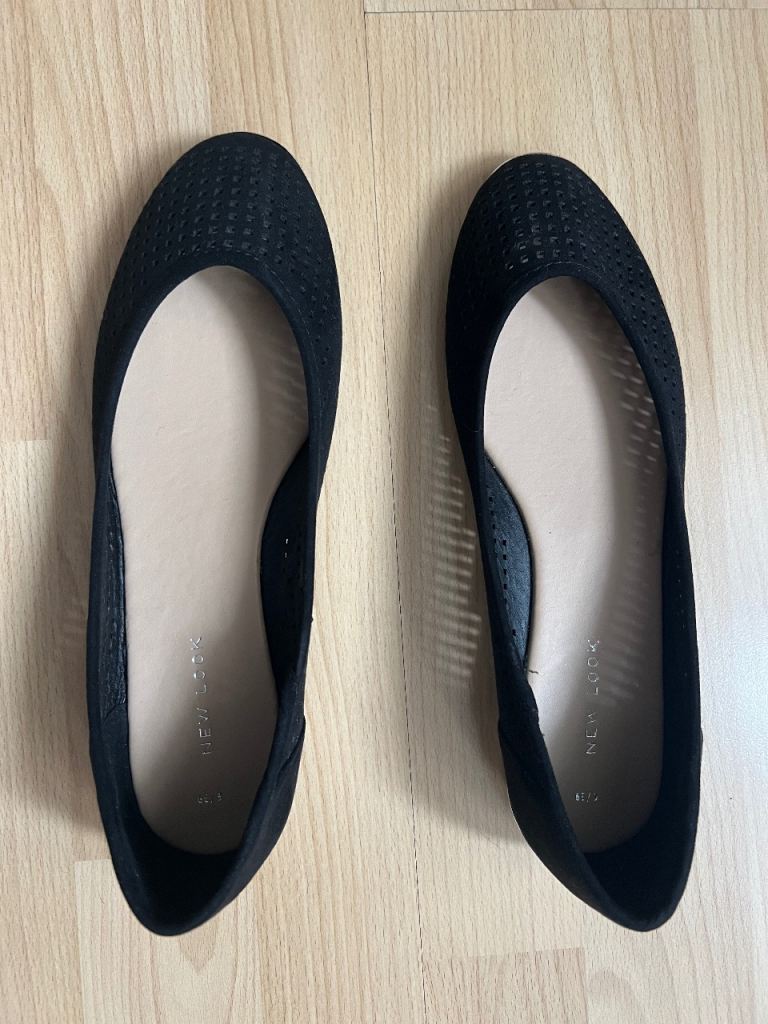 New Look Black Ballet Flats - UK 6 Brand New