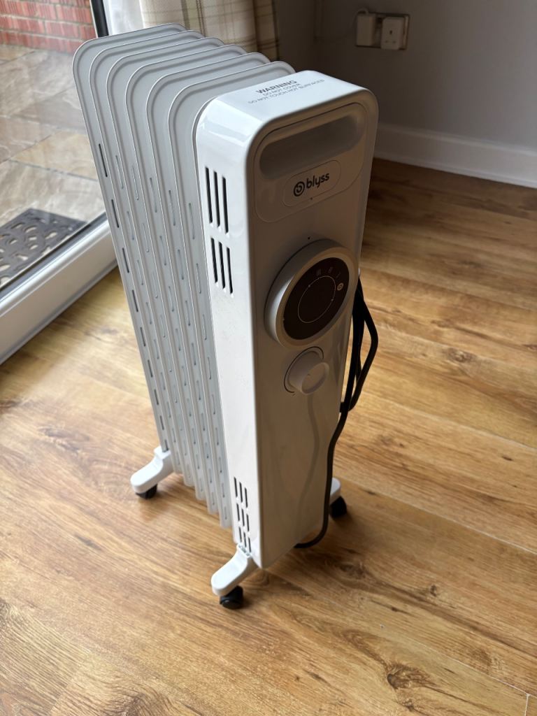 Electric Portable Oil-Filled Radiator 1500w White
