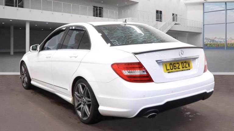 2012 Mercedes-Benz C Class C250 CDI BlueEFFICIENCY AMG Sport Plus 4dr Auto SALOON DIESEL Automatic