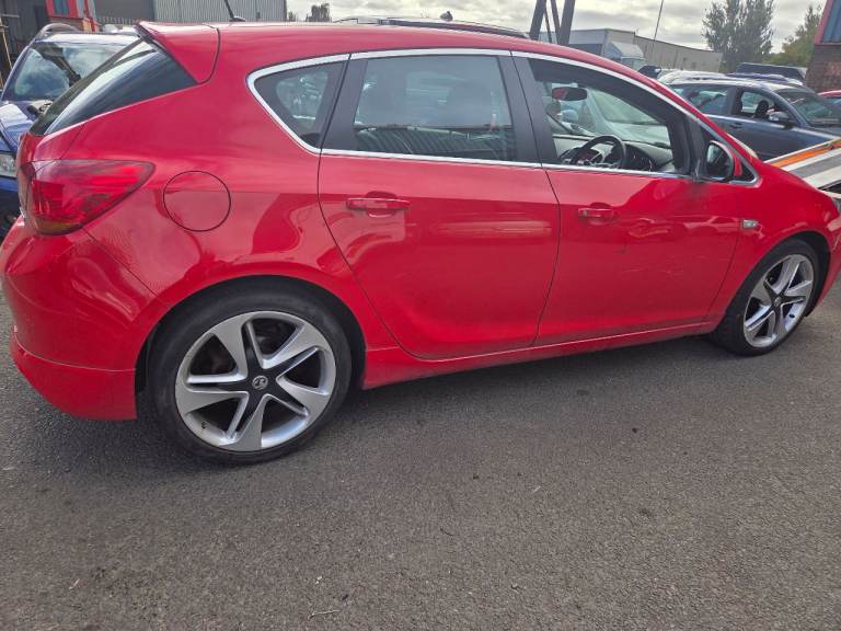 Astra 1.4 turbo limited edition been cat n  very quick car read ad