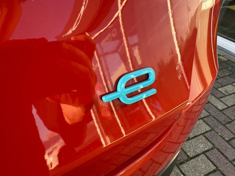 2025 Fiat 600 115kW La Prima 54kWh 5dr Auto HATCHBACK ELECTRIC Automatic