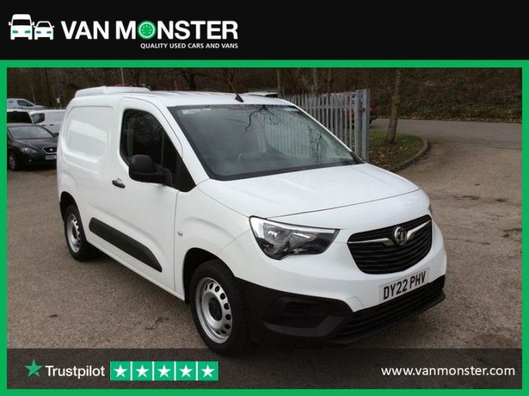 2022 Vauxhall Combo 2300 1.5 Turbo D 100ps H1 Dynamic Van PANEL VAN DIESEL Manual