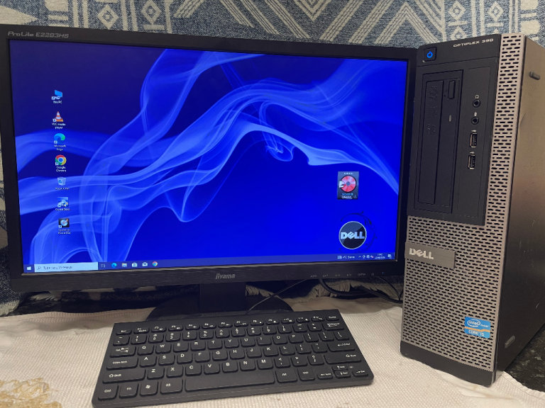 Computer Dell i5 processor Full completed