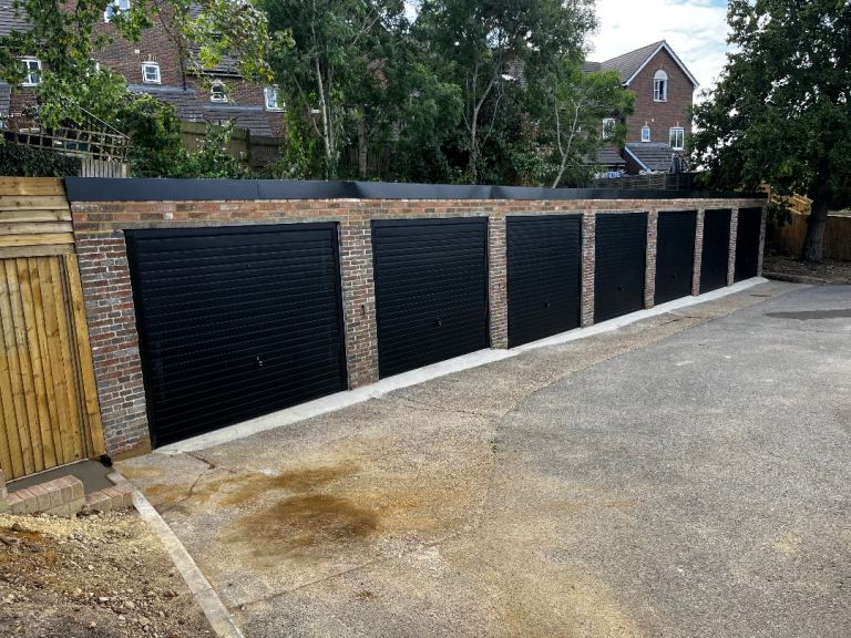 Polegate Garage to Let - Fully refurbished.