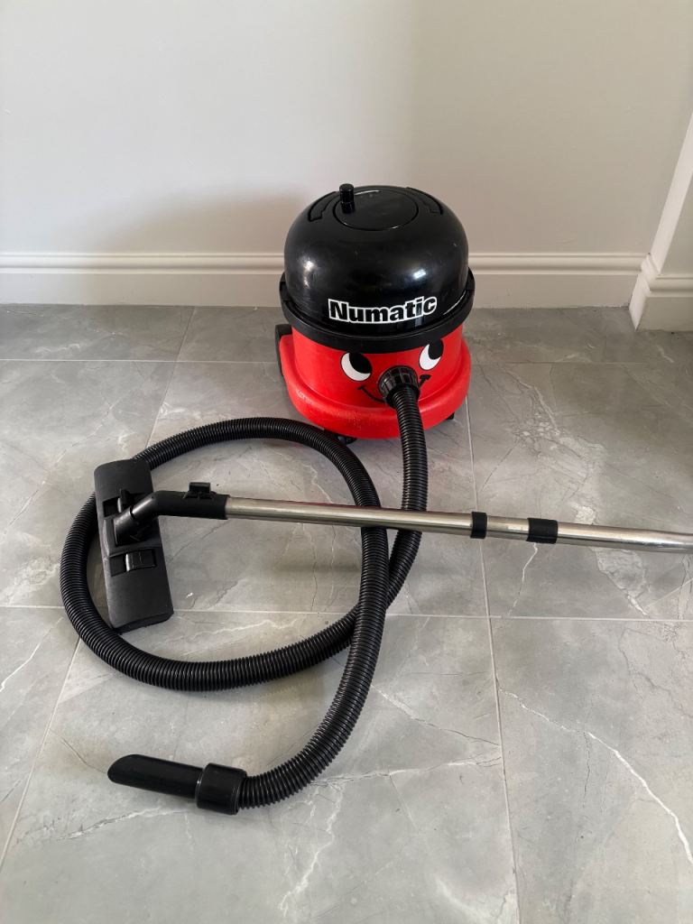 Henry numatic hoover 1200w 