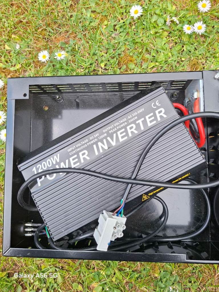 1200w 24v DC Power inverter 