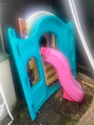 Little tikes tykes 8 in 1 playground slide climbing frame playhouse