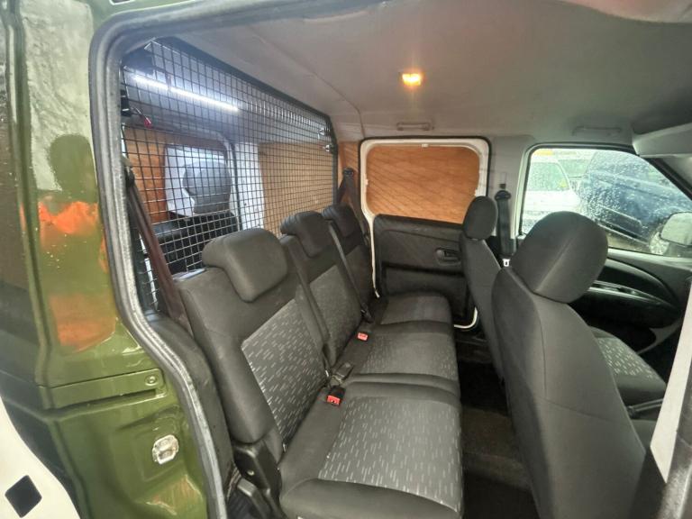 2016 Vauxhall Combo 2300 1.3 CDTI 16V H1 Crew Van PANEL VAN Diesel Manual