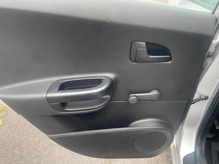 2010 Kia Ceed 1.6 CRDi 1 Euro 4 (s/s) 5dr HATCHBACK Diesel Manual