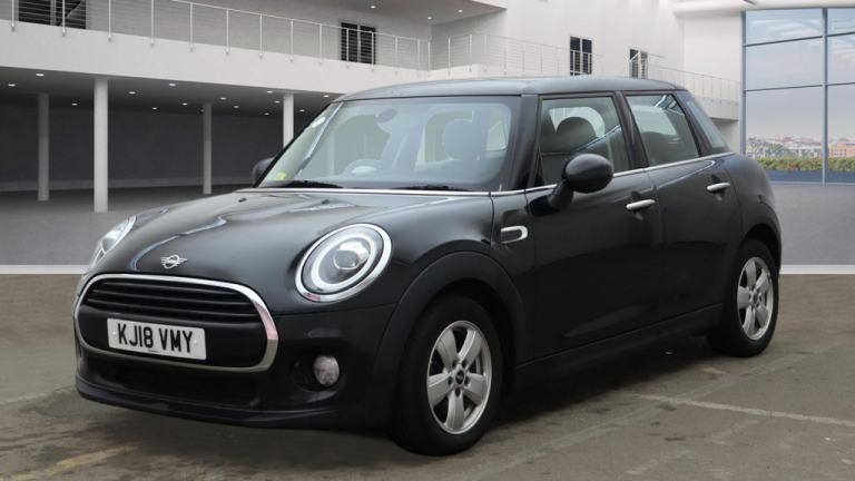 MINI HATCH 1.5 5-Door Hatch Cooper 2018