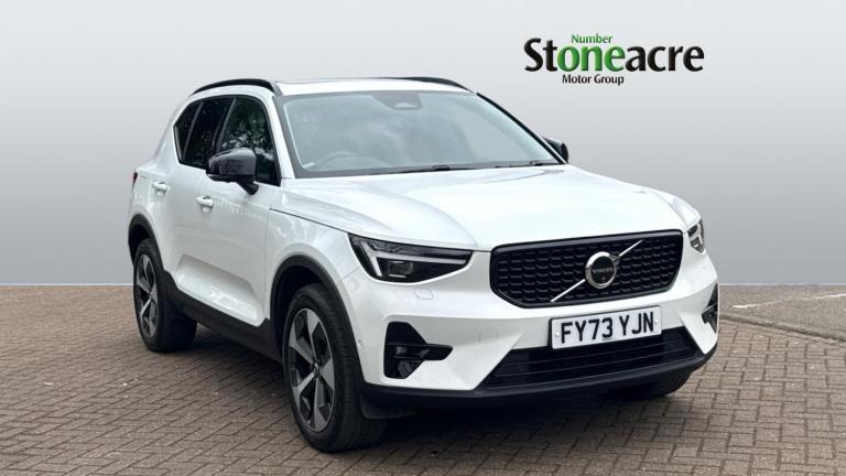 2023 Volvo XC40 Ultimate, B4 Mild hybrid, Petrol, Dark ESTATE Petrol/Electric Hybrid Automatic