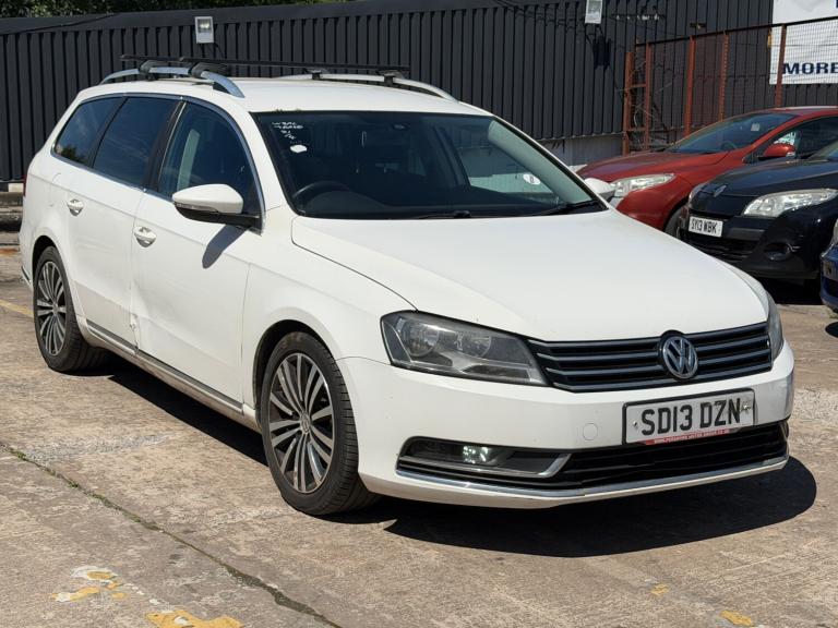 2013 Volkswagen Passat 2.0 TDI Bluemotion Tech Sport 5dr ESTATE Diesel Manual
