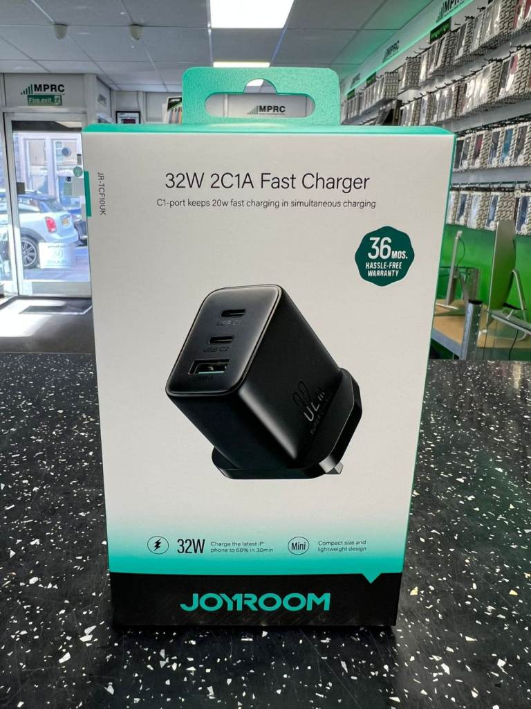 JoyRoom 32W Fast Charger - Black - Brand New