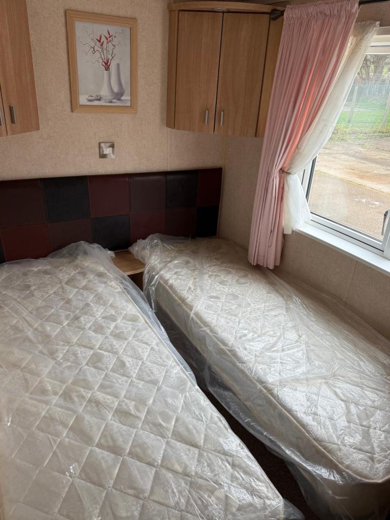 LUXURY 2 BED CARAVAN FOR SALE OFF SITE 41FT X 12.5FT DOUBLE GLAZED & HEATED