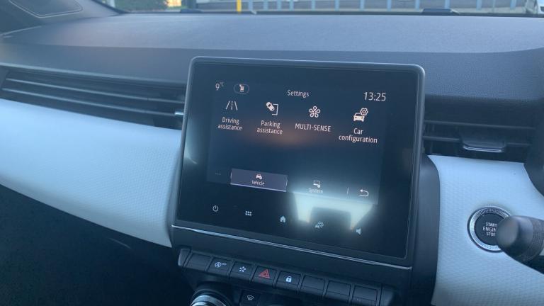 2021 Renault Clio 1.0 TCe S Edition Hatchback 5dr Petrol Manual Euro 6 (s/s) (90 ps) Hatchback Pe...