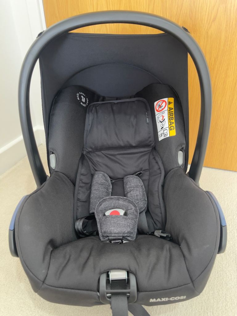 Maxi cosi car seat 