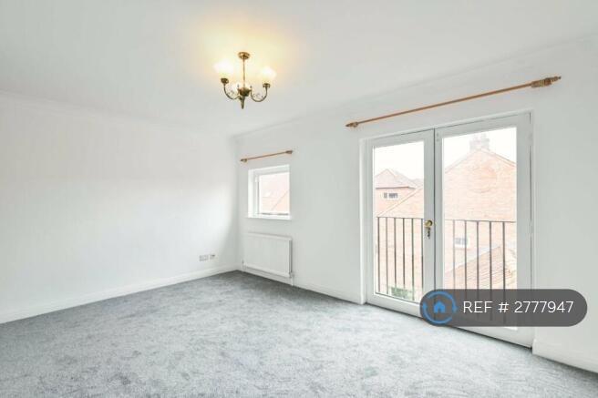 1 bedroom flat in Aldwark, York, YO1 (1 bed) (#2777947)
