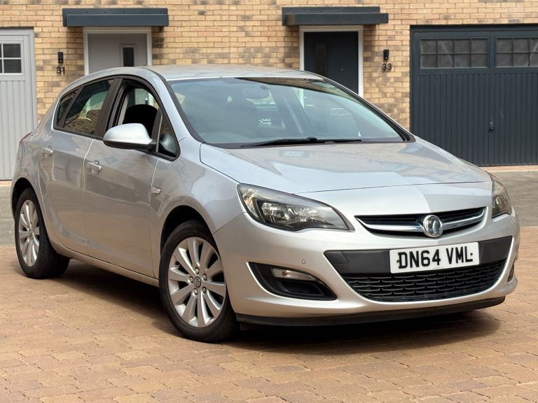 Vauxhall, ASTRA, Hatchback, 2014, Manual, 1598 (cc), 5 doors