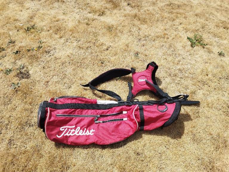 Titleist Golf Carry Bag – Red, Good Condition