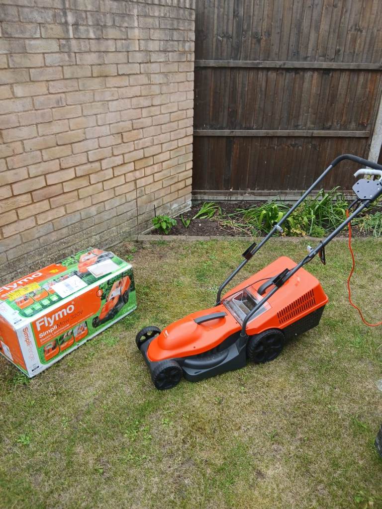 Flymo Lawnmower - used once