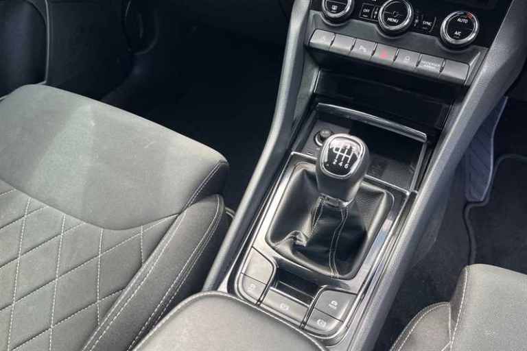 2023 Skoda Karoq 1.5 TSI ACT SportLine SUV 5dr Petrol Manual Euro 6 (s/s) (150 ps) SUV Petrol Manual