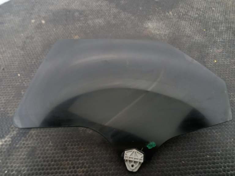 Mazda Cx-30 Window Glass N/S 2020-2026 5 Door Hatchback Rear Lh Dfr773510a