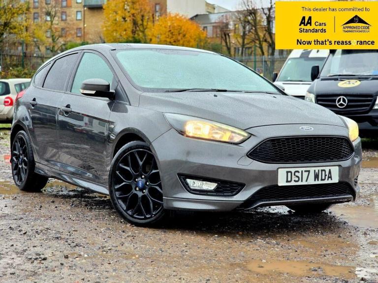 2017 Ford Focus 1.0 EcoBoost 125 ST-Line 5dr Auto HATCHBACK PETROL Automatic