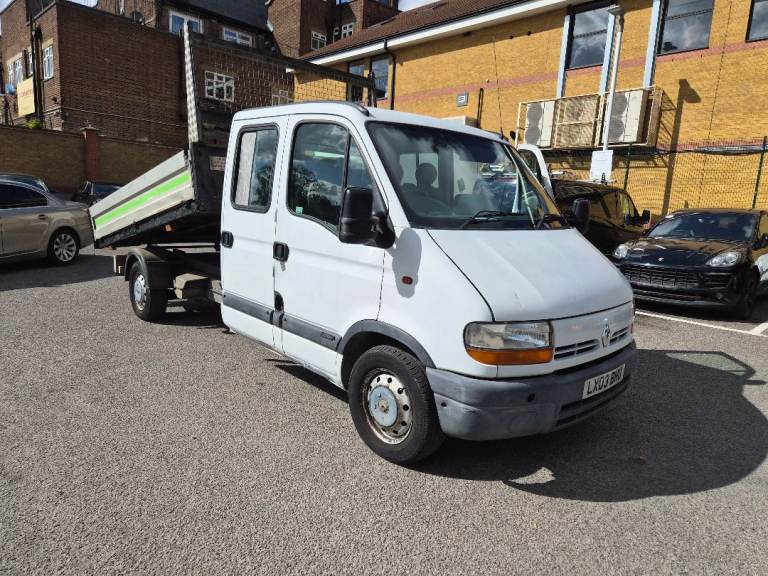 Renault master crew cab tipper truck