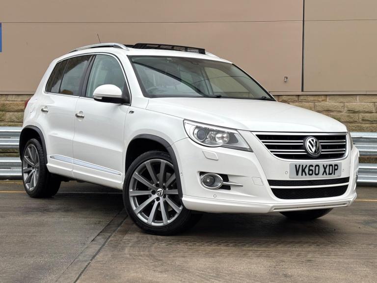 2010 Volkswagen Tiguan 2.0 TDi R-Line 5dr DSG ESTATE DIESEL Automatic